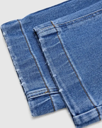 Seaming Detail Mid Waist Straight Leg Crop Jeans