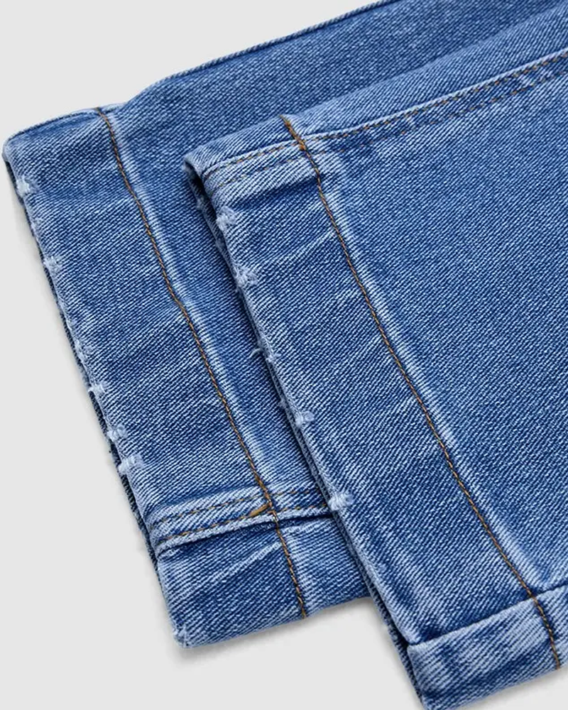 Seaming Detail Mid Waist Straight Leg Crop Jeans