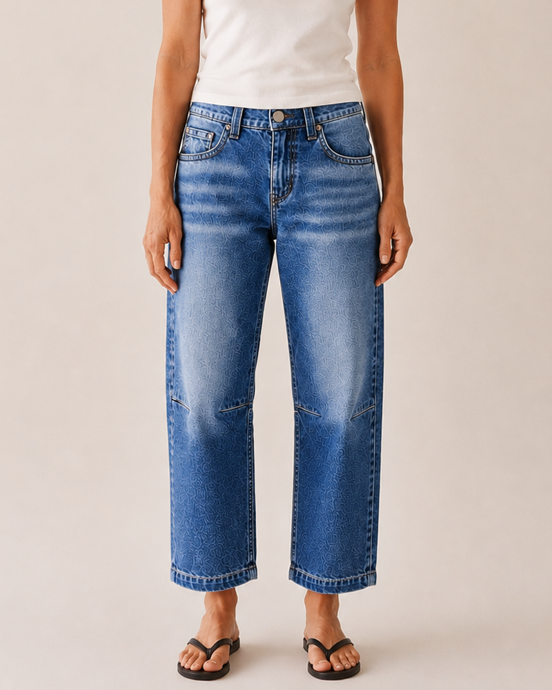 Seaming Detail Mid Waist Straight Leg Crop Jeans