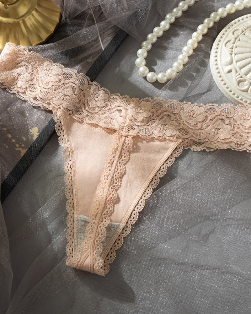 Sexy Pure Cotton Lace Low-rise Seamless Thong